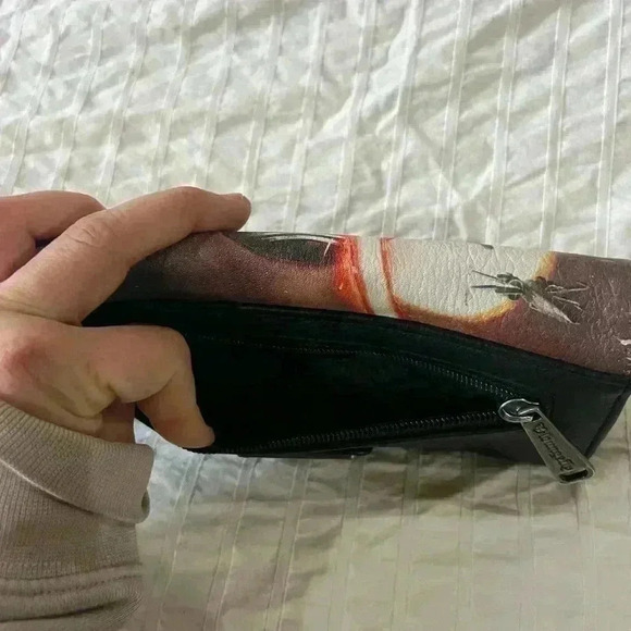 Kylo Wren Star Wars Loungefly Trifold Wallet - Picture 4 of 9